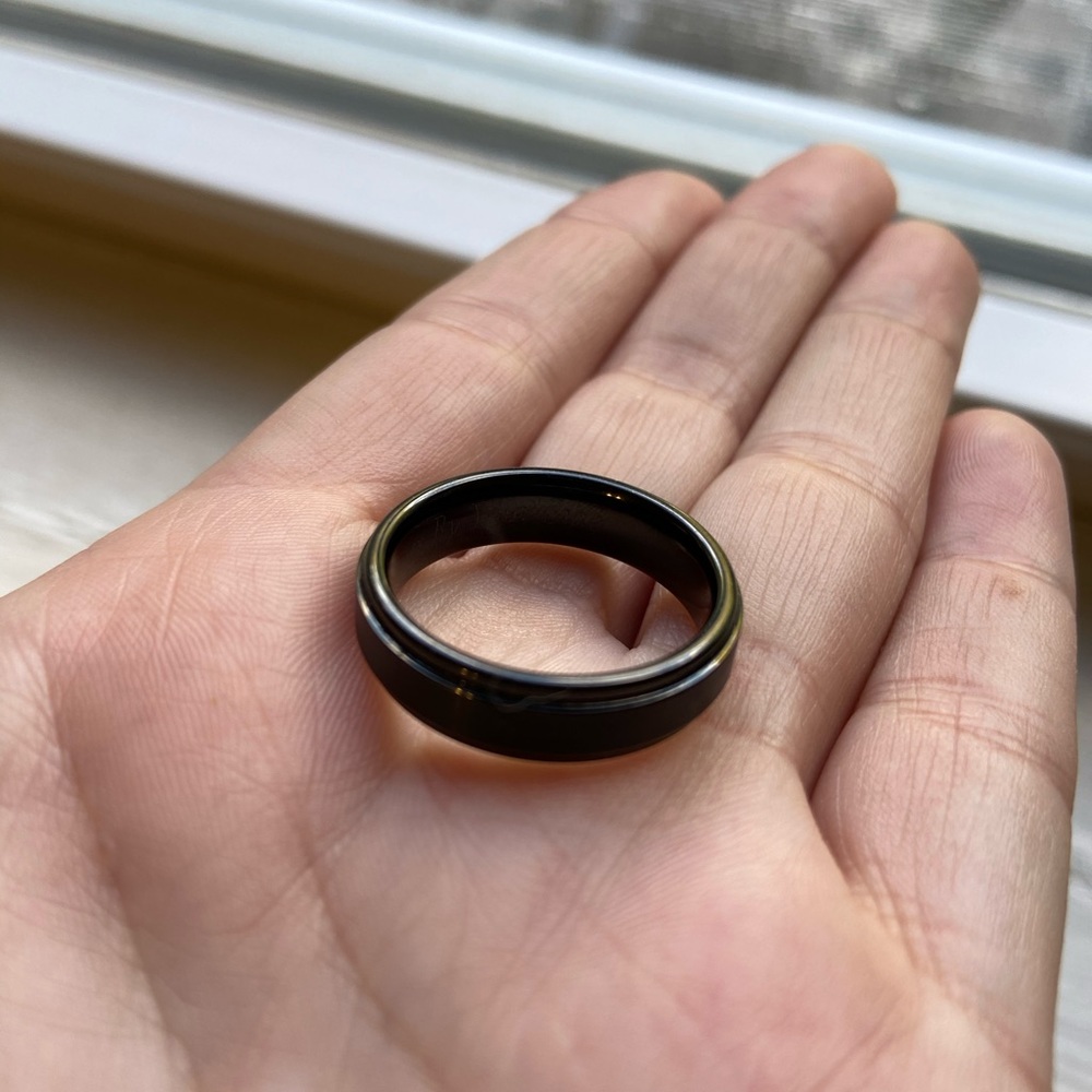 Men’s Triton Wedding Band